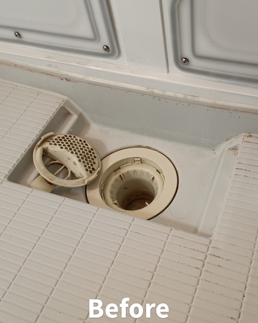 sendai-housecleaning-bath-drain-before-20251129.jpg.jpg