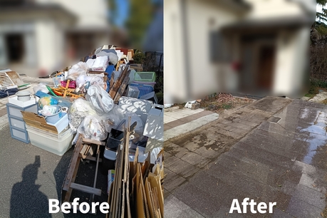 ご自宅取り壊しに伴う片付け作業のBefore/After。家具や家電、不用品を搬出し、通路や敷地がきれいに整理された状態