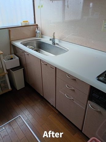 仙台市内でのキッチン不用品片付け作業後｜シンク周りを整理し清掃まで完了した状態